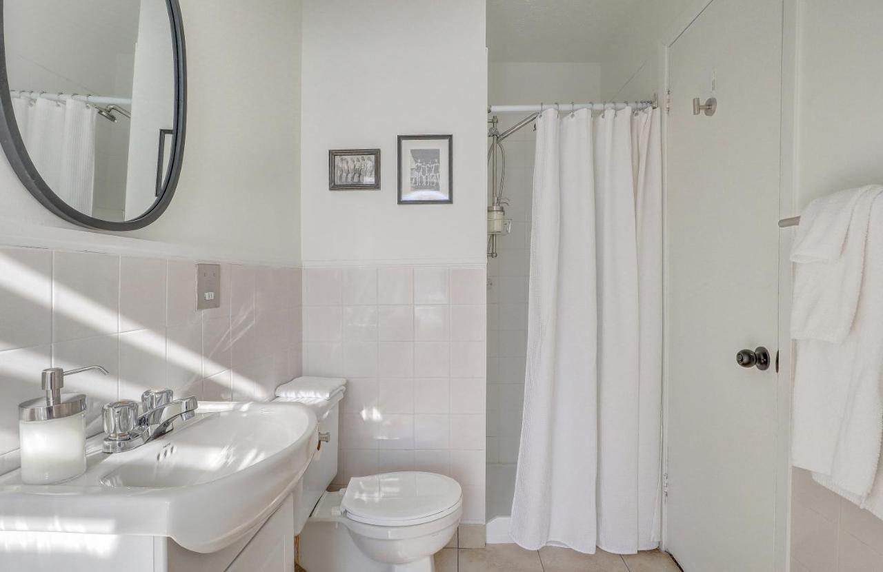 Auberge Des Cantons Magog Екстер'єр фото