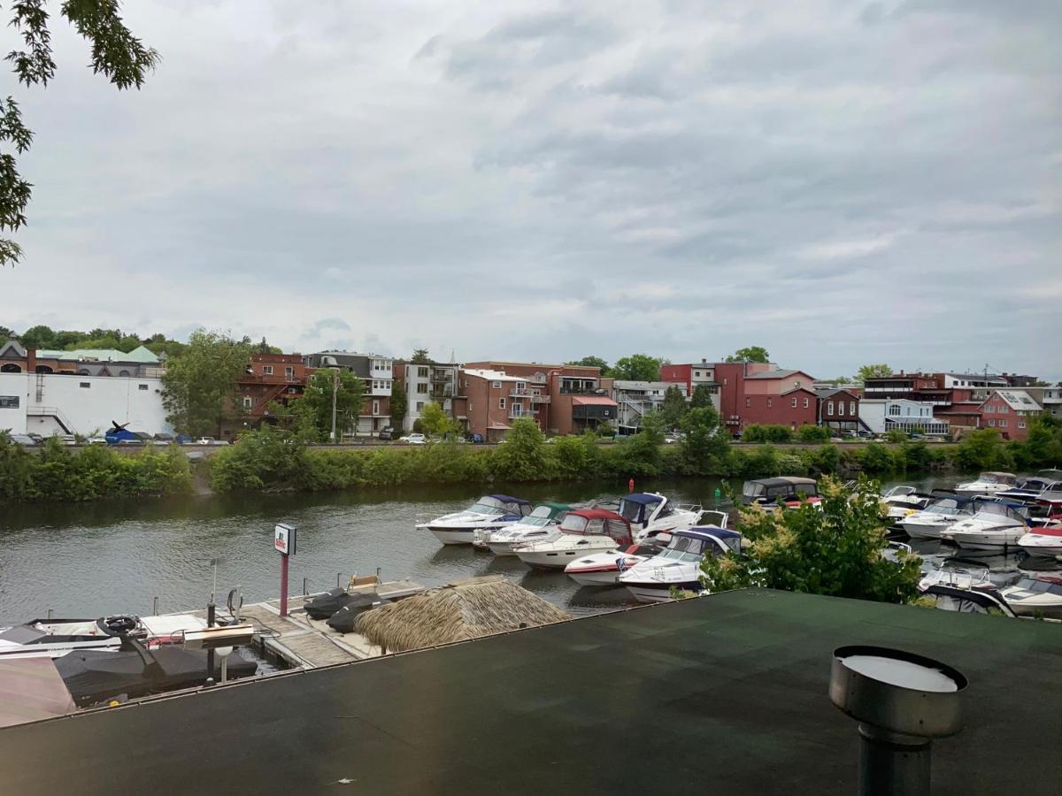 Auberge Des Cantons Magog Екстер'єр фото